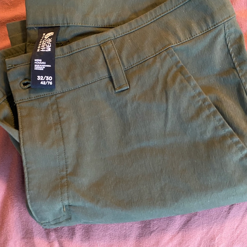 Mountain Hardwear Men’s green Hardwear AP Pant size 32/30